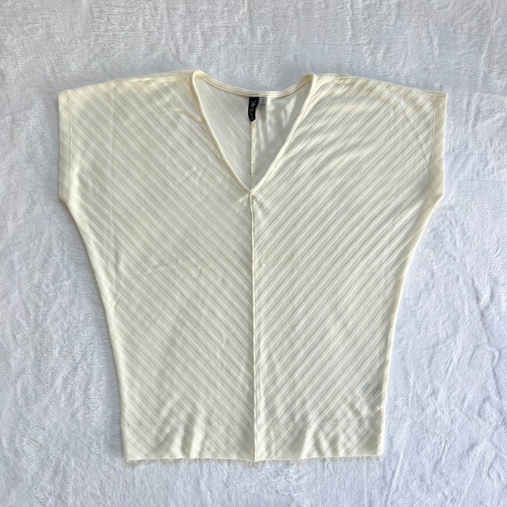 Ibex Short Sleeve Women's Top, size M